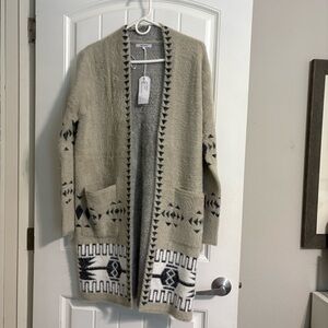Venario Beige Patterned Western Sweater
